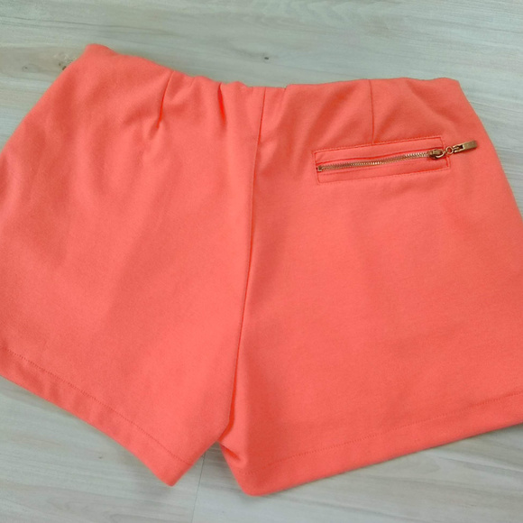 MINE SHORTS - Picture 2 of 7